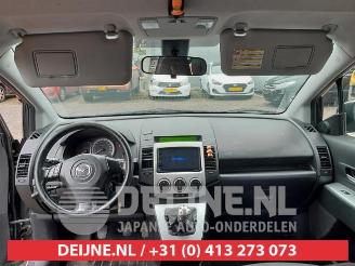 Mazda 5 5 (CR19), MPV, 2004 / 2010 2.0i 16V picture 17