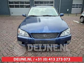Lexus IS IS (E1), Sedan, 1999 / 2005 200 2.0 24V picture 2
