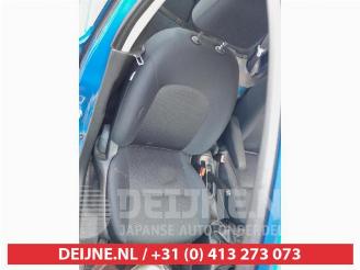 Nissan Micra Micra (K13), Hatchback, 2010 / 2016 1.2 12V DIG-S picture 17