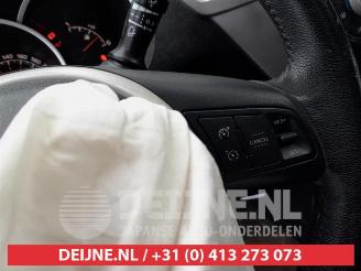 Kia Venga Venga, MPV, 2010 / 2019 1.4 CRDi 16V picture 17