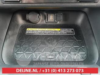 Toyota Rav-4 RAV4 (A5), Terreinwagen, 2018 2.5 Hybrid 16V AWD picture 25