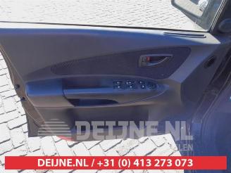 Hyundai Tucson Tucson (JM), SUV, 2004 / 2010 2.0 16V CVVT 4x4 picture 10