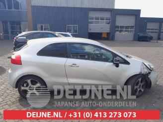 Kia Rio Rio III (UB), Hatchback, 2011 / 2017 1.4 CVVT 16V picture 8