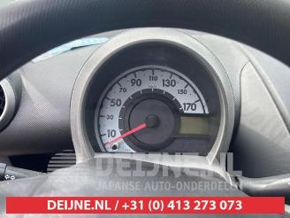 Toyota Aygo Aygo (B10), Hatchback, 2005 / 2014 1.0 12V VVT-i picture 9