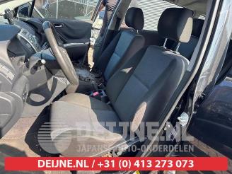 Toyota Corolla-verso Corolla Verso (R10/11), MPV, 2004 / 2009 1.6 16V VVT-i picture 17