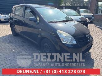 Toyota Corolla-verso Corolla Verso (R10/11), MPV, 2004 / 2009 1.6 16V VVT-i picture 1