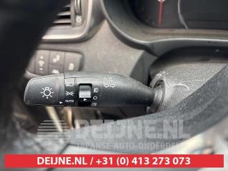 Kia Sorento Sorento III (UM), SUV, 2015 / 2020 2.2 CRDi 16V VGT 4x4 picture 15