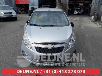 Chevrolet Spark Spark (M300), Hatchback, 2010 1.0 16V picture 2