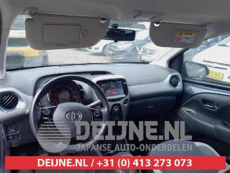 Toyota Aygo Aygo (B40), Hatchback, 2014 1.0 12V VVT-i picture 16
