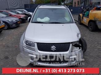 Suzuki Grand-vitara Grand Vitara II (JT), SUV, 2005 1.9 DDiS picture 2