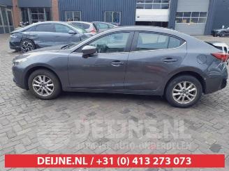 Mazda 3 3 (BM/BN), Sedan, 2013 / 2019 2.2 SkyActiv-D 150 16V picture 4