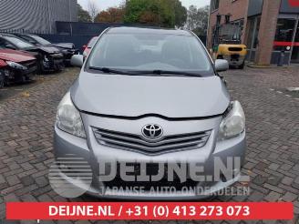 Toyota Verso Verso, MPV, 2009 / 2018 1.8 16V VVT-i picture 2