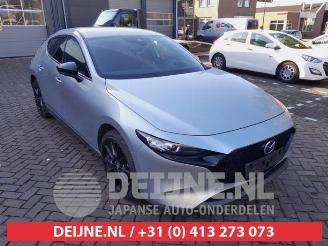 Vrakbiler auto Mazda 3 3 Sport (BP), Hatchback, 2018 2.0 SkyActiv-X M Hybrid 16V 2022/6