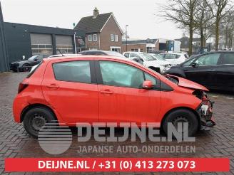 Toyota Yaris Yaris III (P13), Hatchback, 2010 / 2020 1.0 12V VVT-i picture 8