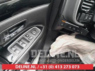 Mitsubishi Outlander  picture 12