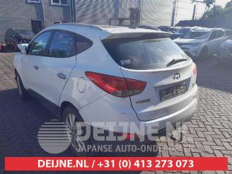 Hyundai Ix35 iX35 (LM), SUV, 2009 / 2015 2.0 CRDi 16V 4x4 picture 5