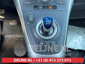 Toyota Auris Auris (E15), Hatchback, 2006 / 2012 1.8 16V HSD Full Hybrid picture 12