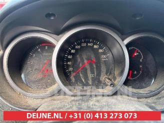 Suzuki Grand-vitara Grand Vitara II (JT), SUV, 2005 1.9 DDiS picture 11