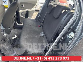 Toyota Yaris Yaris II (P9), Hatchback, 2005 / 2014 1.33 16V Dual VVT-I picture 25