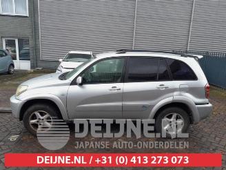 Toyota Rav-4 RAV4 (A2), Terreinwagen, 2000 / 2005 2.0 16V VVT-i 4x4 picture 4