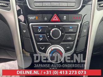 Hyundai I-30 i30 (GDHB5), Hatchback, 2011 1.4 16V picture 12