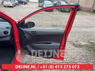 Hyundai I-10 i10 (B5), Hatchback, 2013 / 2019 1.0 12V picture 24