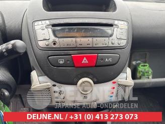 Toyota Aygo Aygo (B10), Hatchback, 2005 / 2014 1.0 12V VVT-i picture 11