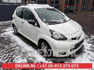 Vrakbiler auto Toyota Aygo Aygo (B10), Hatchback, 2005 / 2014 1.0 12V VVT-i 2011/8