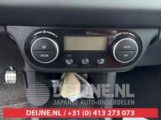 Suzuki Swift Swift (ZA/ZC/ZD1/2/3/9), Hatchback, 2005 / 2011 1.6 Sport VVT 16V picture 11