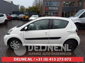 Toyota Aygo Aygo (B10), Hatchback, 2005 / 2014 1.0 12V VVT-i picture 4