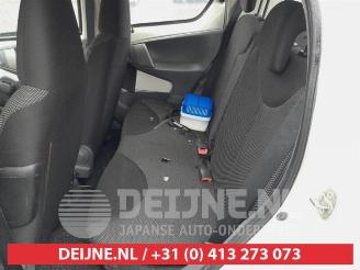 Toyota Aygo Aygo (B10), Hatchback, 2005 / 2014 1.0 12V VVT-i picture 12