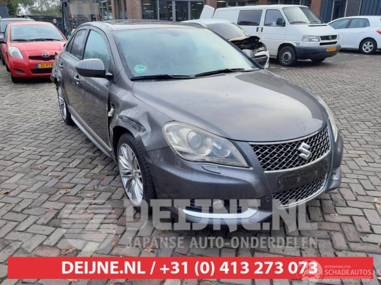 Suzuki Kizashi Kizashi (FRE/FRF), Sedan, 2010 / 2015 2.4 16V