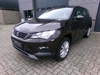 krockskadad bil auto Seat Ateca 1.0 TSI CLIMA / STOELVERW / CRUISE / PDC 2020/6