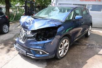Vrakbiler auto Renault Scenic Scenic IV (RFAJ), MPV, 2016 / 2022 1.2 TCE 115 16V 2017/6