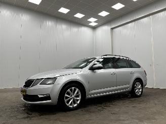 Skoda Octavia Combi 1.6 TDI DSG Edition Navi Clima picture 4