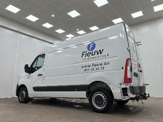 Renault Master 2.3 dCi Autom. 132kw L2H2 Navi Clima picture 3