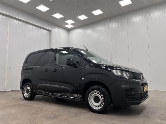 skadebil bedrijf Peugeot Partner 1.5 BlueHDI 73kw Airco 2023/9