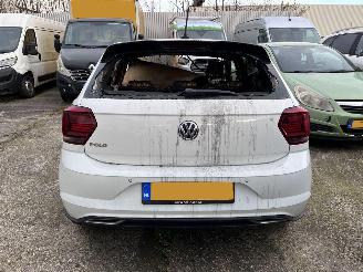 Vaurioauto  passenger cars Volkswagen Polo 1.6 TDI Comfortline 2018/1