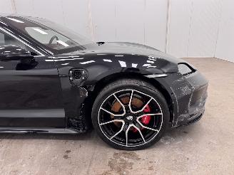 Porsche Taycan 4S Panoramadak Facelift picture 18