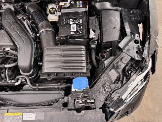 Audi Q2 35 TFSI S-Tronic S-Line Navi Clima picture 16