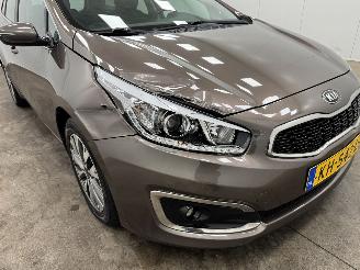 Kia Cee d Sportswagon 1.6 CRDi DynamicLine Navi Clima picture 18