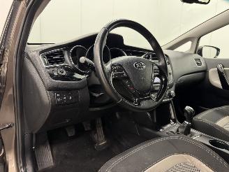 Kia Cee d Sportswagon 1.6 CRDi DynamicLine Navi Clima picture 7