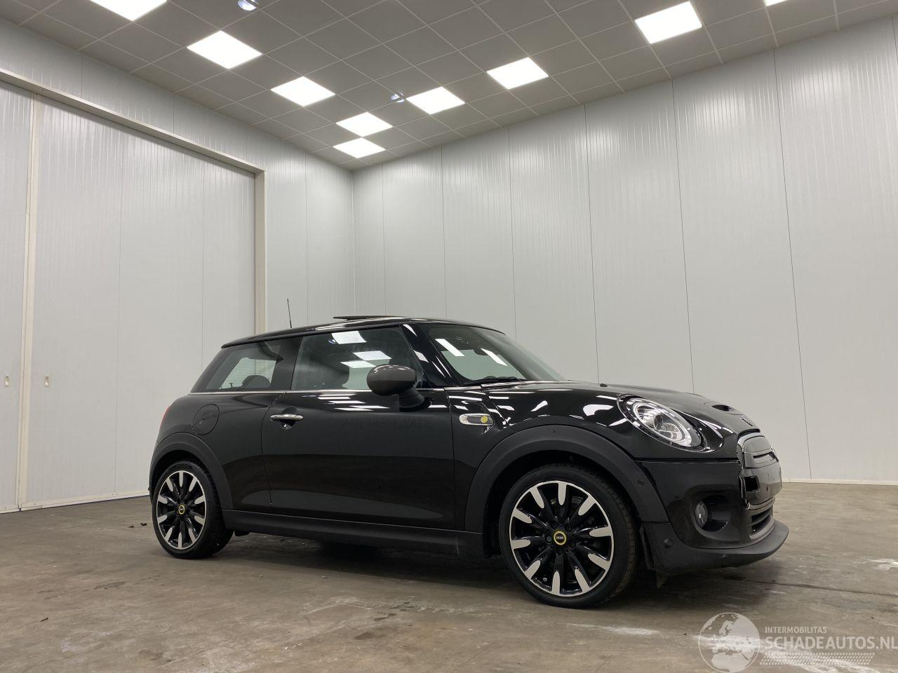 Mini Cooper SE Electric 135kw Panoramadak Navi Clima