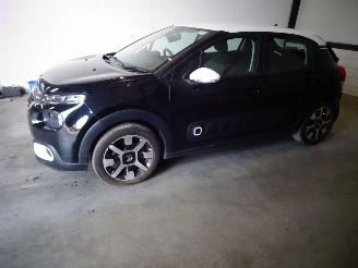 Coche siniestrado Citroën C3 1.2 VTI 2017/3