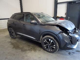 Peugeot 2008 1.2 THP picture 4