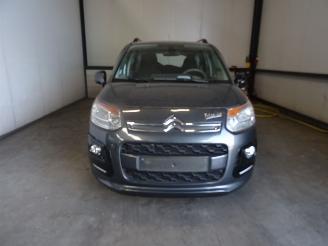 Vrakbiler auto Citroën C3 picasso 1.6 VTI AUTOMAAT 2013/11