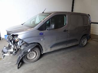 Vrakbiler auto Peugeot Partner 1.5 HDI 2024/4