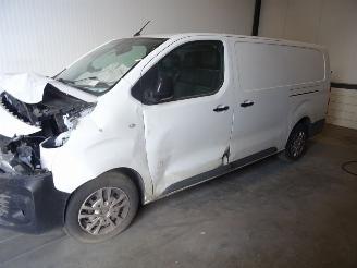 Opel Vivaro 1.5 HDI picture 3
