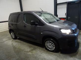 Peugeot Partner 1.5 HDI picture 3