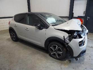 Vrakbiler auto Citroën C3 1.2 VTI 2021/8